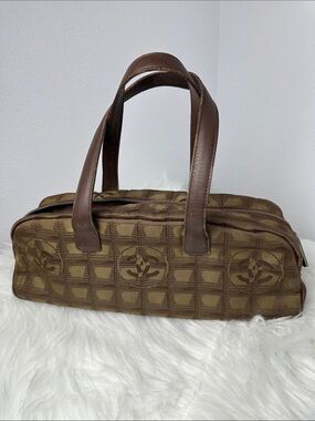 💯Authentic Vintage Chanel Travel Line Jacquard Handbag – Brown🍀